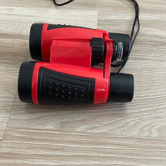 Red Binoculars for Outdoor Adventures - Picture 3 of 5